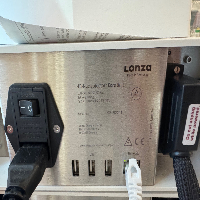 Lonza 4D Nucleofector 96-well System image 2